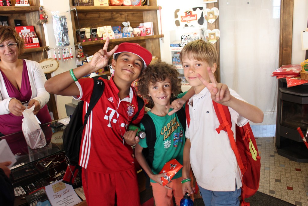Village Camps International Summer Camp Leysin, Switzerland 2025-08-09 https://www.villagecamps.com/journals_admin/images/1590-3803-1 (134).jpg